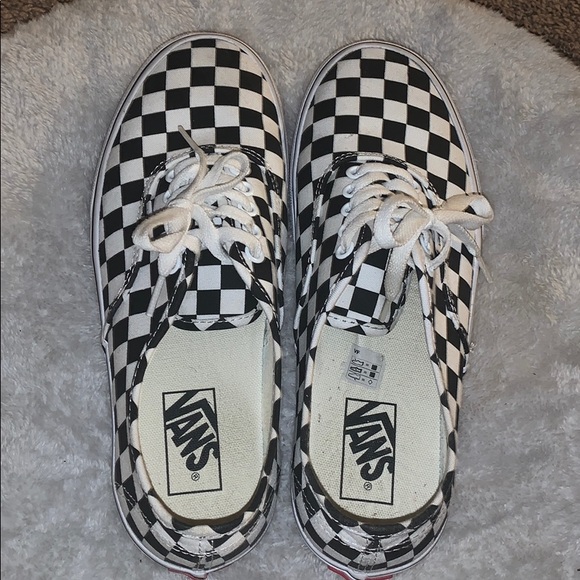 Vans - Picture 2 of 3